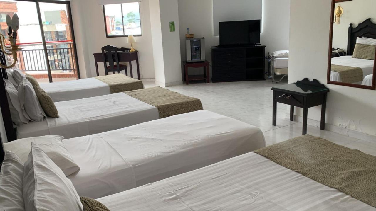 Casa Morales Hotel Internacional Y Centro De Convenciones Ibagué Eksteriør bilde