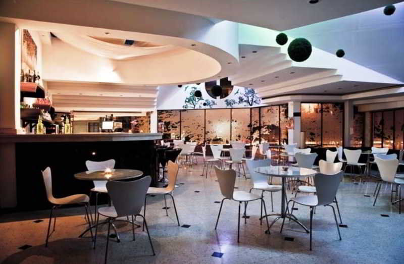 Casa Morales Hotel Internacional Y Centro De Convenciones Ibagué Eksteriør bilde The interior of the restaurant
